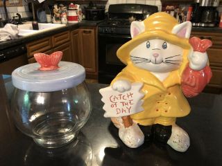 Vintage Treasure Craft Cat Cookie Jar Holding A Fish With A Fish Bowl.  Sweet