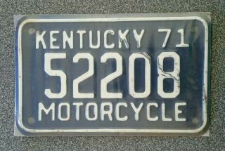 Vintage Kentucky 1971 Motorcycle Cycle License Plate 52208 White On Blue