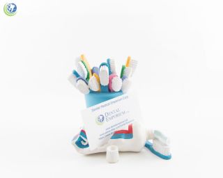Hygienist Dental Office Stationary Blue Toothbrush Resin Cup Pen & Card Holder