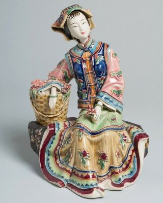 Antique Chinese Porcelain Figure Statue Woman W/flower Basket Artist Signed