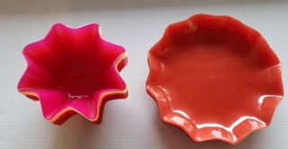 Tupperware Starburst Bowls (8) And Scalloped Plates (8) Plastic Kitchen Dining
