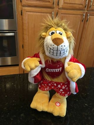 Animated Gemmy Valentine Lion Sings & Dances Opens Shirt Can 