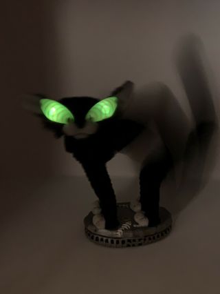 Animated Gemmy Black Alley Cat Green Eyes Light Up Sings Moves HALLOWEEN 8