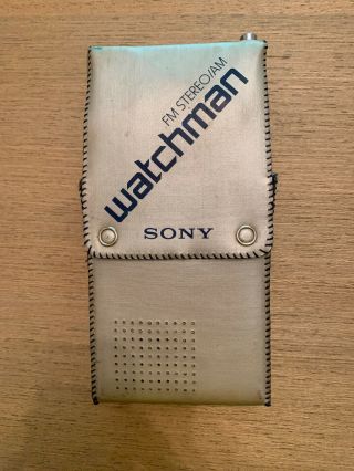 Vintage 1985 TV AM/FM Stereo Mate Headphone Radio Watchman Sony 4