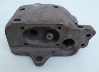 1940 ' s INDIAN MOTORCYCLE ENGINE OIL PUMP CASE PRE 1947 CHIEF SCOUT 2