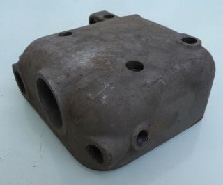 1940 ' s INDIAN MOTORCYCLE ENGINE OIL PUMP CASE PRE 1947 CHIEF SCOUT 4