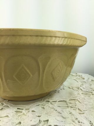 Vintage Gripstand T.  G.  Green Church Gresley England Yellow Mixing Bowl 1930 ' s 2