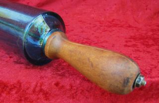 VTG.  COLLECTIBLE - SCARCE GEM PEACOCK BLUE GLASS ROLLING PIN WOOD HANDLES - 3