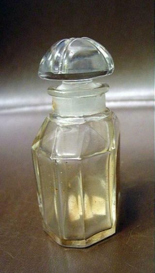 Vintage Guerlain Rue De La Paix Perfume Bottle By Baccarat W/ Quadrilobe Stopper 2