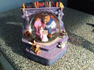 Beauty And The Beast Belle Reading Musical Snow Globe Library 9.  Rare Disney