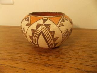 Antique Native American Acoma Pueblo Hand Coiled Design Pot 6 - 1/4 