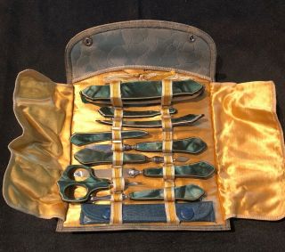 Vintage Art Deco Manicure Set In Tri - Fold Pouch,  Marbled Green Bakelite Plastic