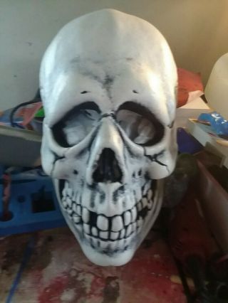 Tots Trick Or Treat Studios Halloween 3 Skull Mask Don Post Not Michael Myers