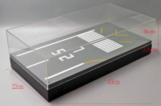 Scale 1/400 Runway Display Case with LED 