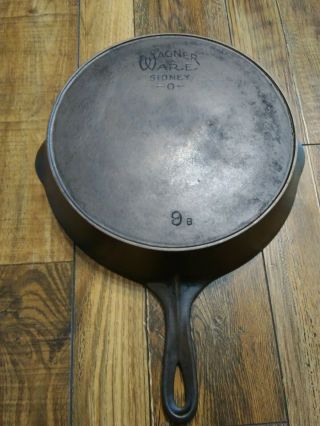 9 Wagner Cast Iron Skillet With Heat Ring