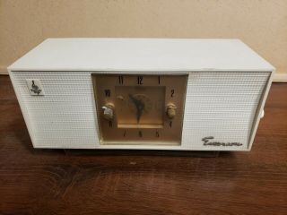 Rare Deco Mid Century Emerson Lifetimer White Tube Clock Radio