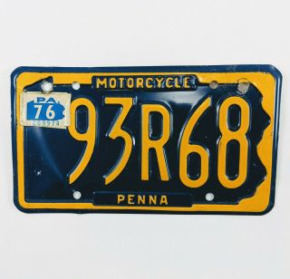 Pennsylvania Motorcycle License Plate 1976 Pa Yellow On Blue 93r68