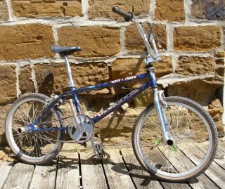 Mongoose Villain Bmx Products Inc.  Bicycle 1994 Mid School Bmx