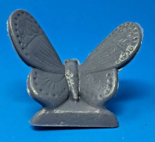 MOLD A RAMA BUTTERFLY NO MARKINGS IN LAVENDER (M9) 2