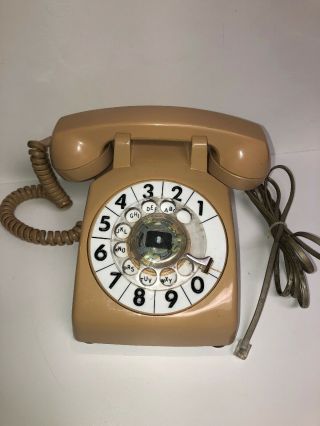 Vintage 1978 Rotary Dial Radioshack 500d Q Beige Desk Phone