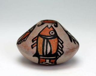 Kewa - Santo Domingo Pueblo American Indian Pottery Fish Pot - Robert Tenorio