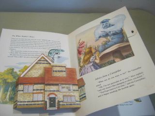 1994 Book,  Alice ' s Adventures in Wonderland,  Lewis Carroll Pop - Up Book Macmillan 5