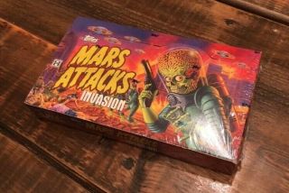 ,  2013 Topps Mars Attacks Invasion Hobby Box - - 24 Packs