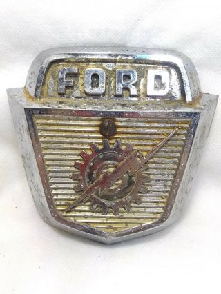 Vintage 1950s Ford Truck F100 Hood Emblem Ornament Baak - 16637 - A