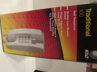 At&t Traditional 100 Telephone And Manuals Push Button