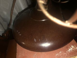 Antique Vintage General Electric Oscillating Quiet Blade Fan -. 4