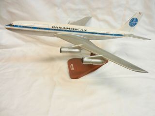 Pan Am Boeing 707 - 320 Jet Clipper Courser Desktop Model 1/100