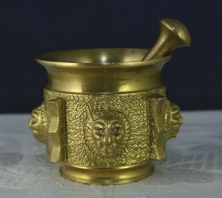 Vintage Solid Brass Mortar & Pestle Old Kitchen Herbs Crasher Apothecary Lion He
