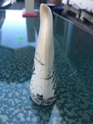 Inuit Eskimo Hand Carved Caribou Bone Scrimshawed Whale And Tall Ships 2
