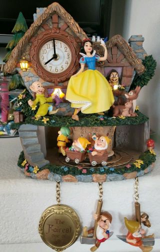 Snow White Hidden Treasure Cuckoo Clock Disney Bradford Exchange