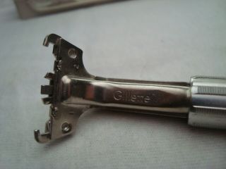 GILLETTE Atra (Contour) vintage metal razor in case w/5 cartridges 160 6