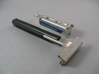 Vintage Schick Injector Razor Code M24 With Schick Plus Platinum Blades