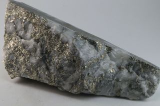 600g rare gold ore quartz specimen R2219 7