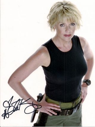 Amanda Tapping/samantha Carter Stargate Sg - 1 Autograph Photo With (sgau - 008)