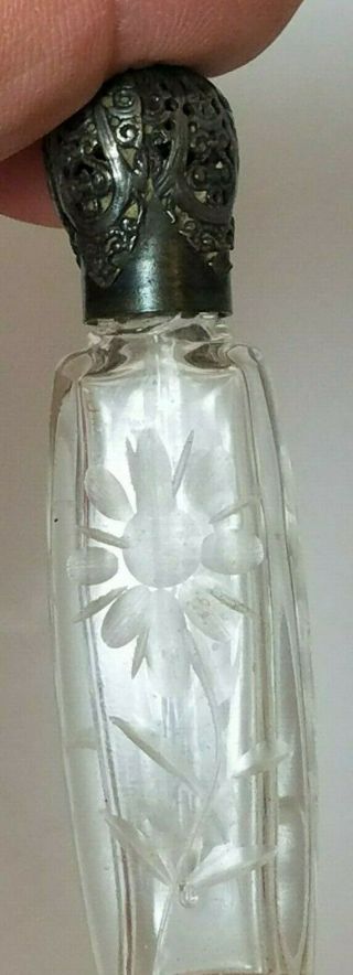 Antique Miniature Etched Cut Glass Flower Perfume Bottle W/dauber Silver Cap