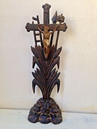 1700 ' S ALTAR CROSS BLACK FOREST CARVED WOOD INSTRUMENT CRUCIFIXION CATTAIL 7