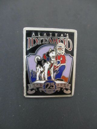 Vintage 1997 Iditarod Sled Dog Race 25th Anniversary Alaska Lapel Hat Pin