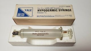 Vintage Bd Yale Luer - Lok Glass Hypodermic 20cc Syringe