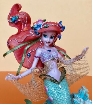 Enesco Disney Showcase Ariel Couture de Force Resin Little Mermaid Figurine 2
