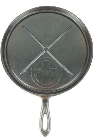 Griswold 9” Skillet “erie” 738 No.  8 Cast Iron Flapjack Pan