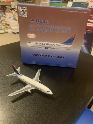 Aviation 200 1/200 Delta Express Boeing B737 - 200 Airlines Diecast Model