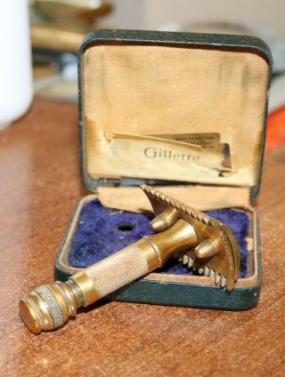 Vintage Gold Gillette Safety Travel Razor In Case