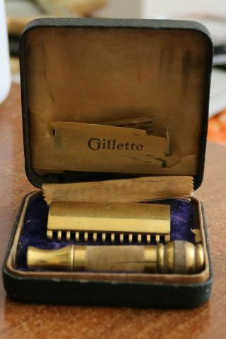 Vintage Gold Gillette Safety Travel Razor in Case 2