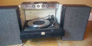 Vintage Mid - Century General Electric Trimline 500 Portable Stereo Record Player