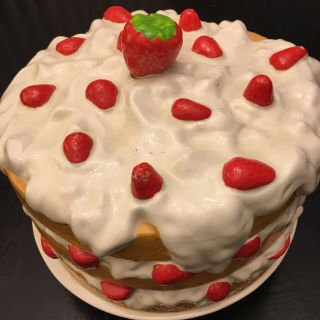 Vintage Strawberry Short Cake Ceramic Cake Stand 3