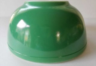 Pyrex 403 Primary Color Green Mixing Bowl Collectible Item
